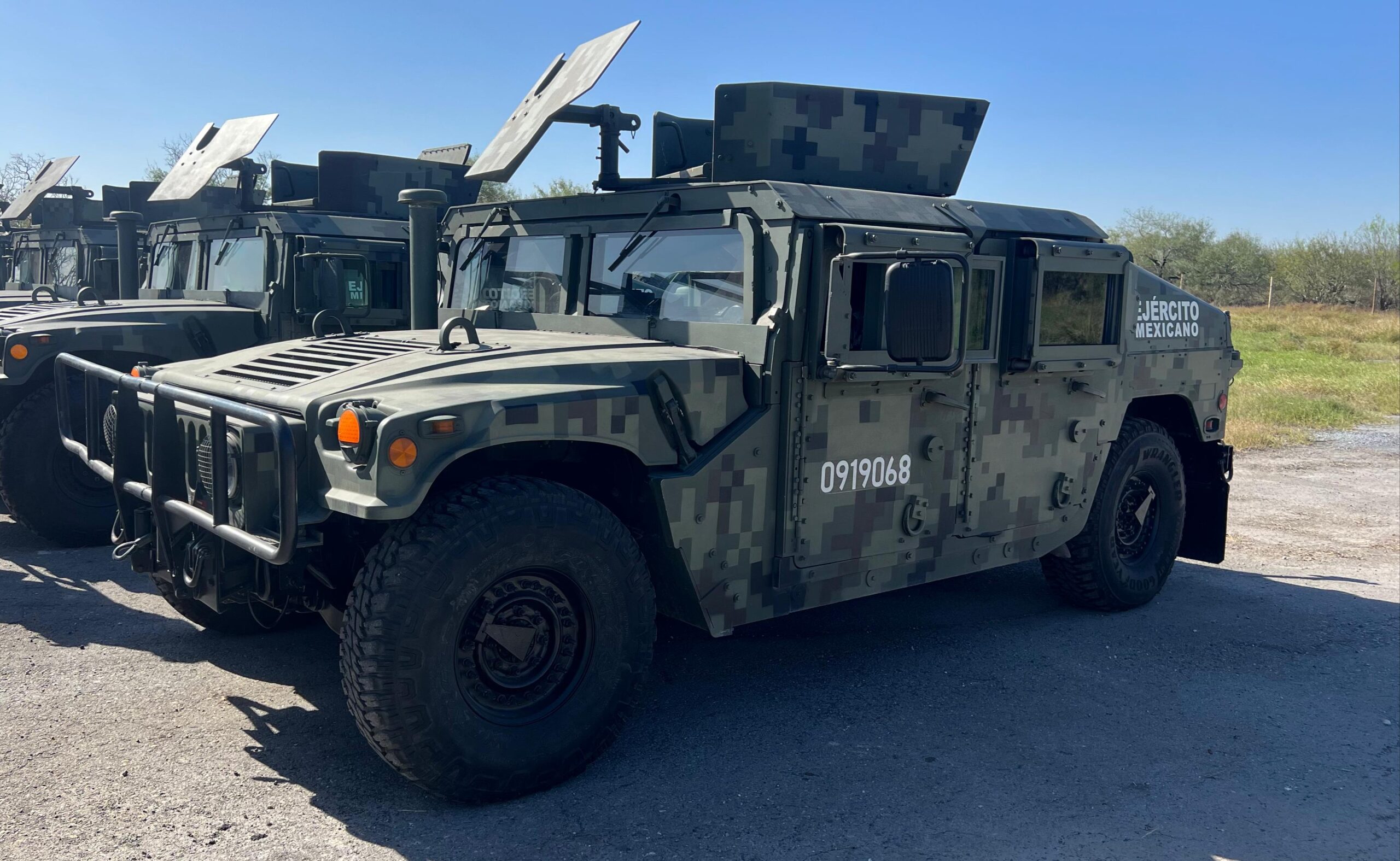 Hummer del Ejército Mexicano. También conocido como Humvee.