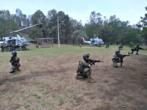 Entrenamiento militar en México: tácticas de combate