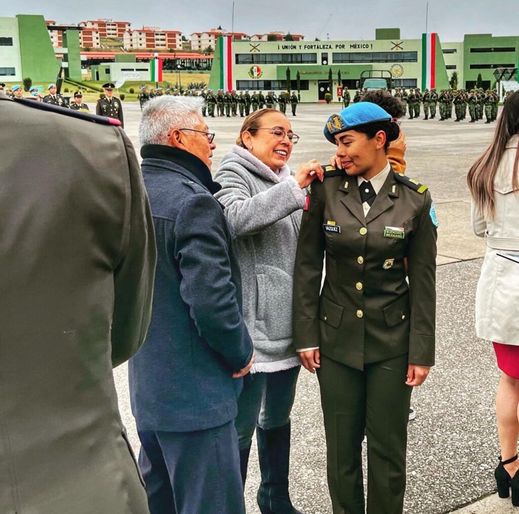 Ascenso al grado inmediato de las mujeres oficiales del Ejército Mexicano